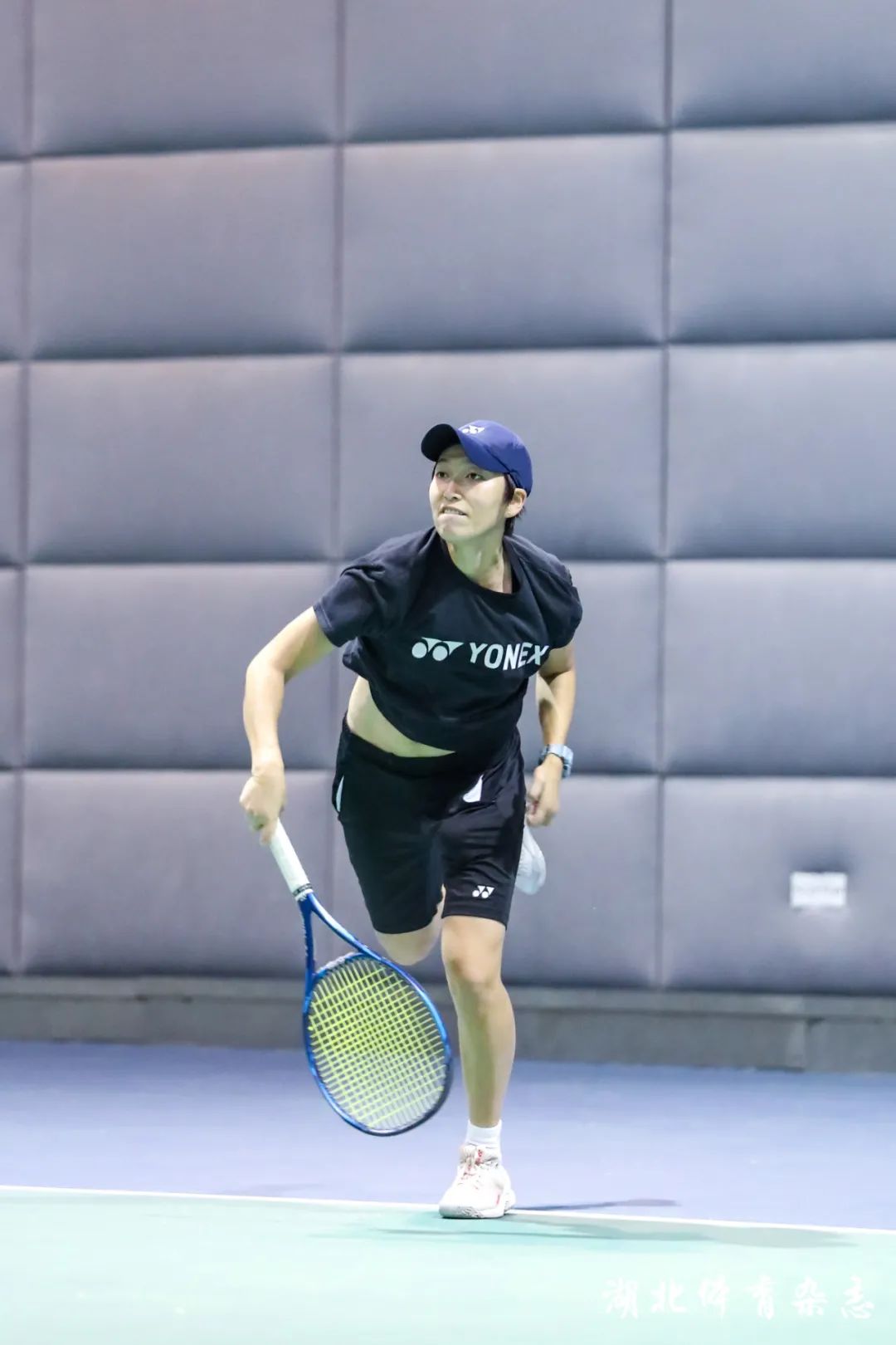 球迷狂欢的 球迷狂欢的