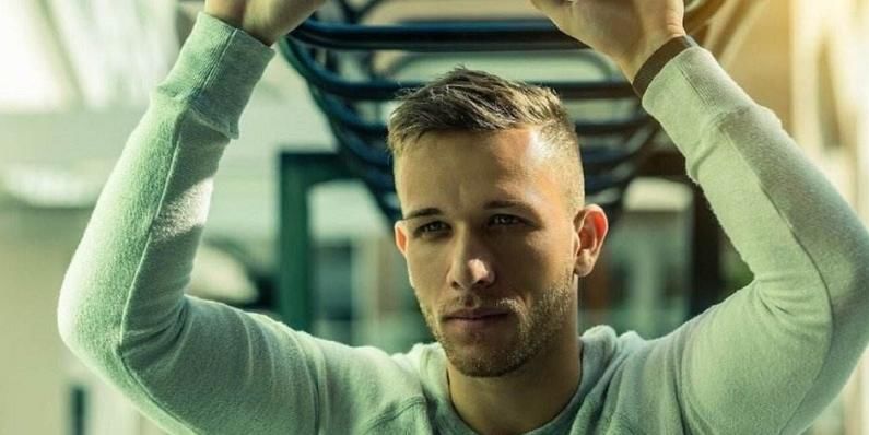 借取来指通 借取来指通