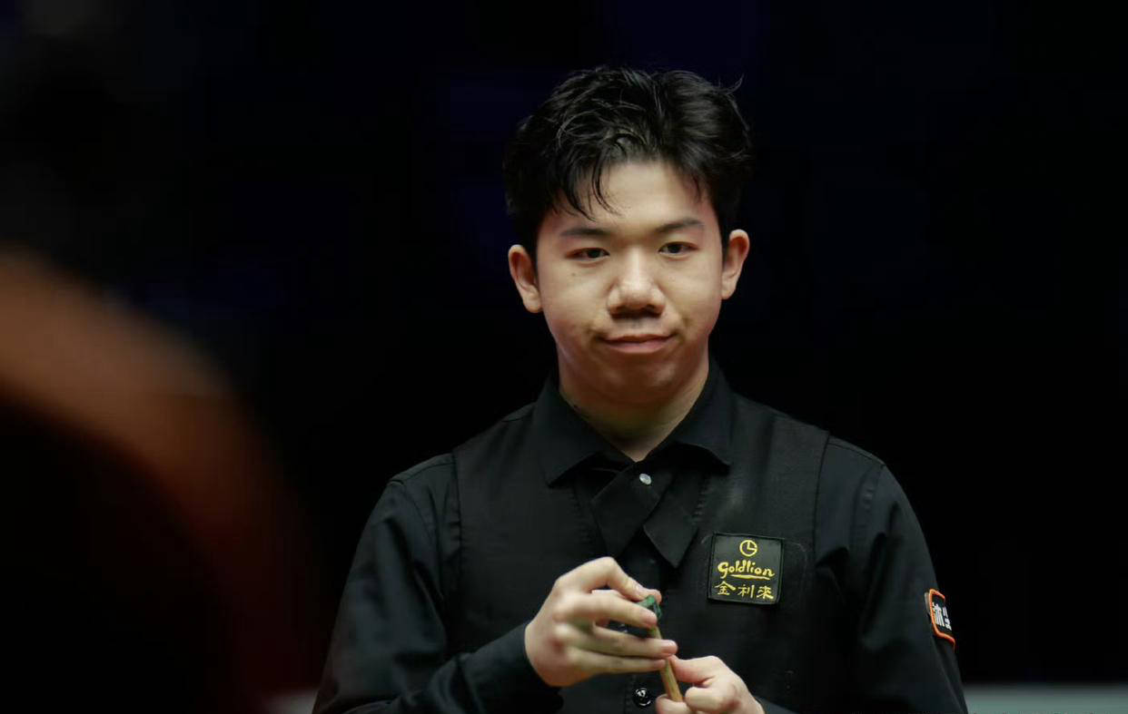 运动员之间 运动员之间